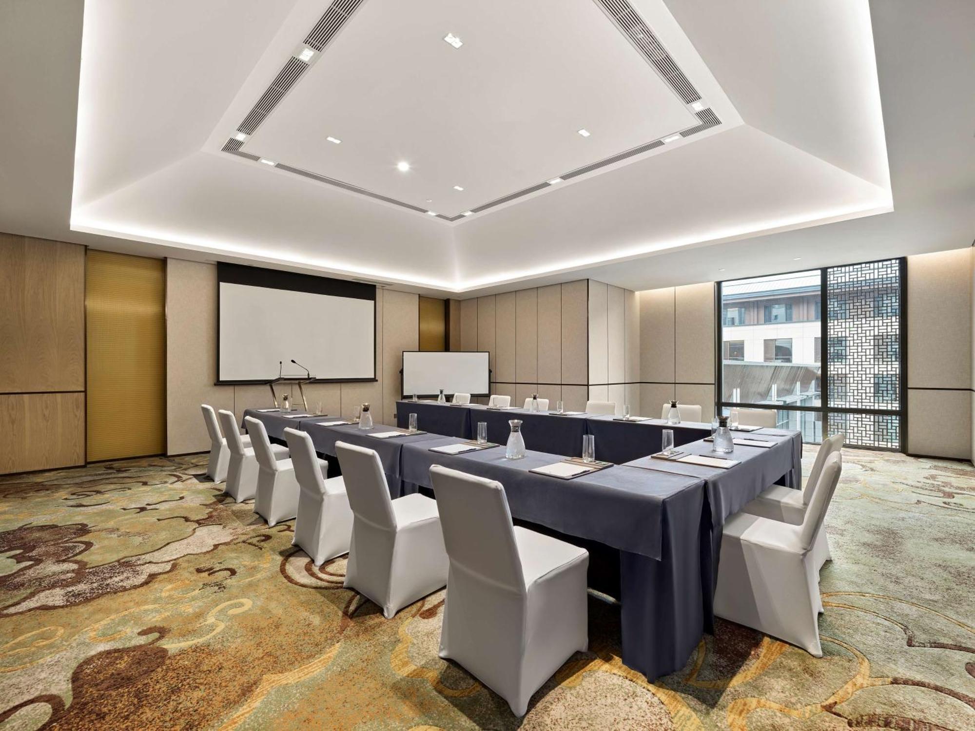 Doubletree By Hilton Beijing Badaling Hotell Yanqing Eksteriør bilde
